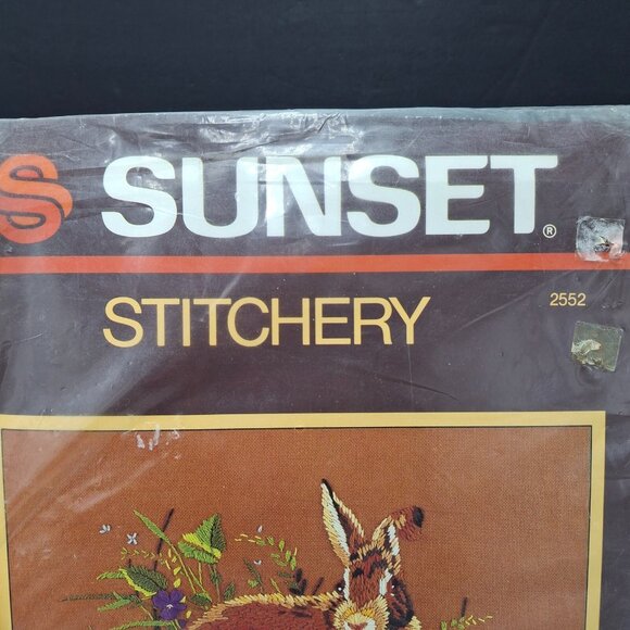 Sunset Stitchery 2552 Rabbits In The Meadow 1984 Crewel Embroidery 11 x 14 Wool - Picture 10 of 12